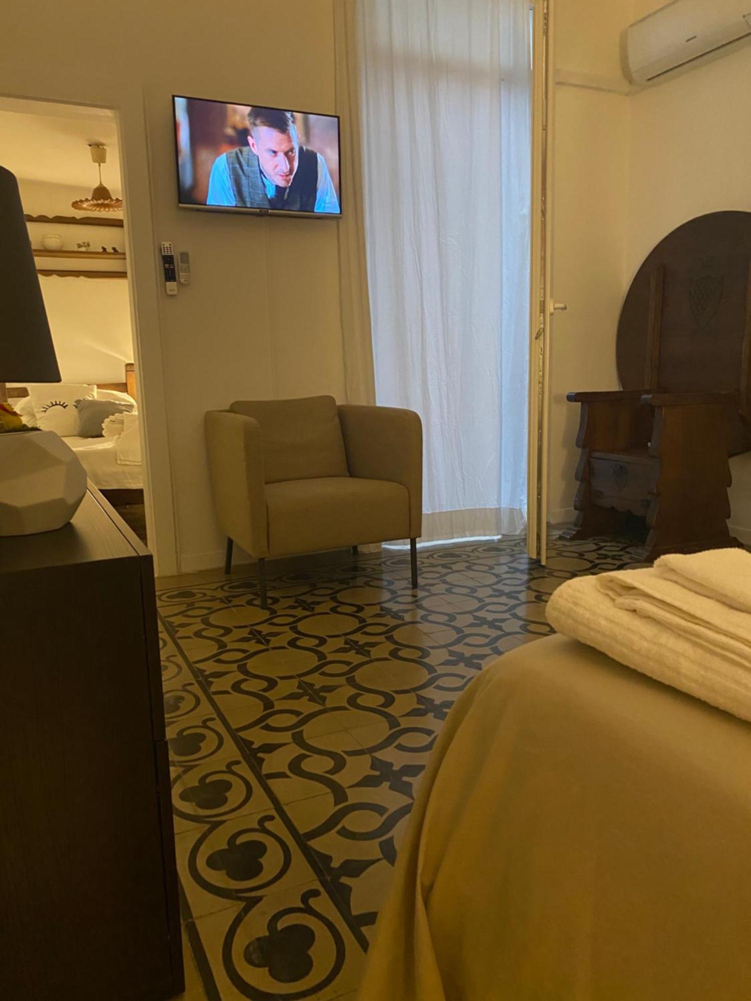 Casaro Stazione Apartment Бари Екстериор снимка